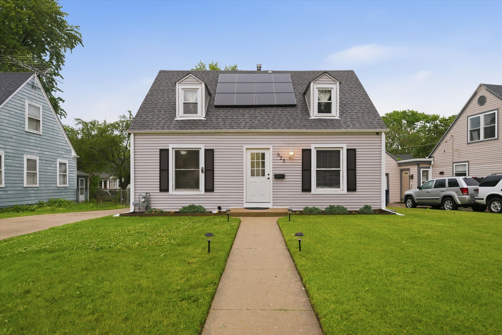 525 Sunset Drive