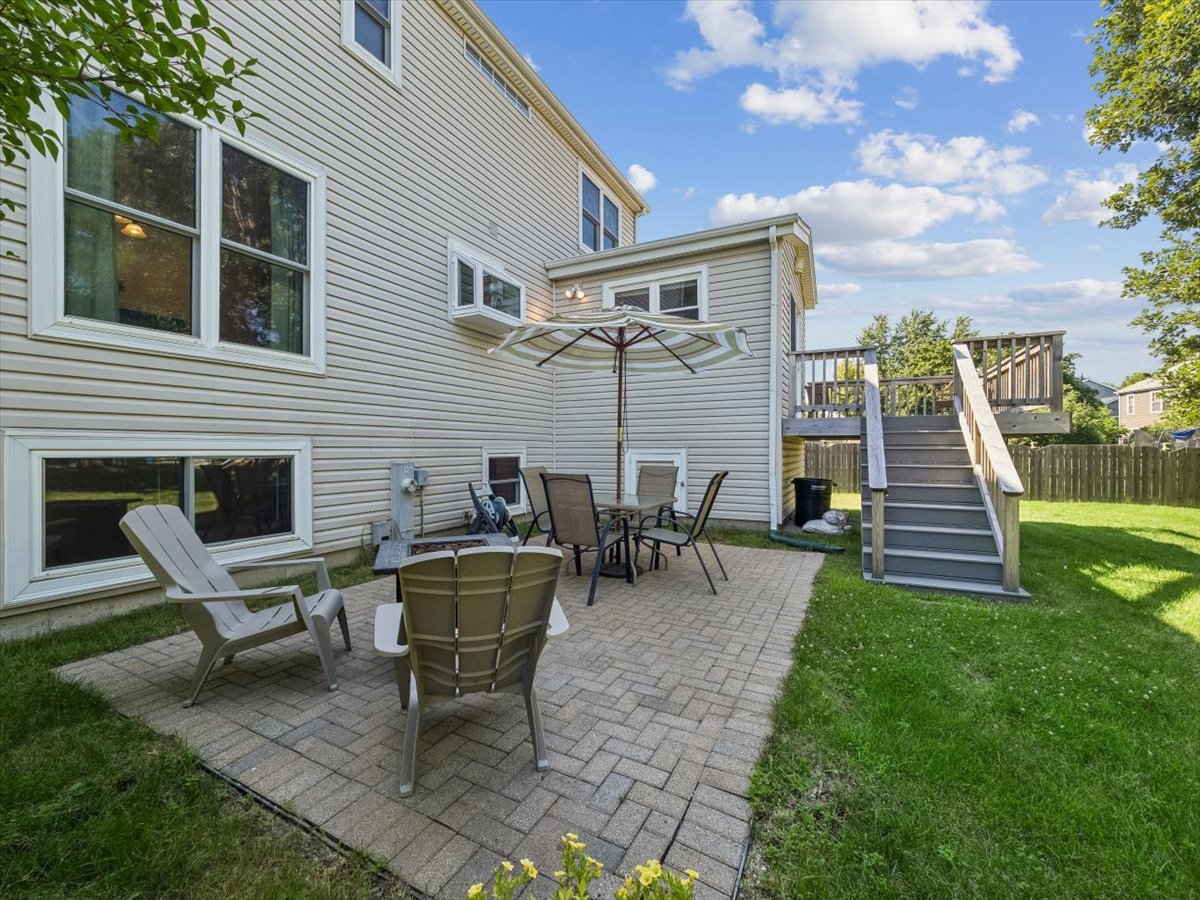 317 W Harvard Circle