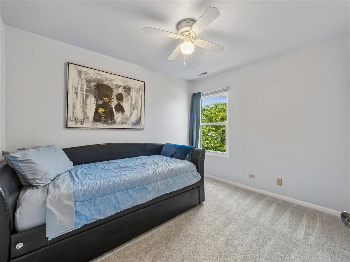 317 W Harvard Circle