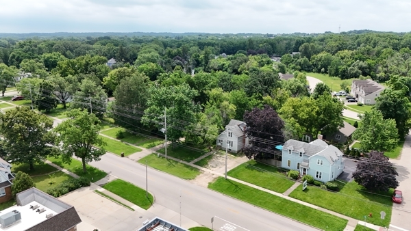 313 E Grant Highway