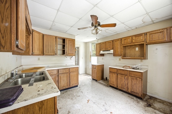 313 E Grant Highway