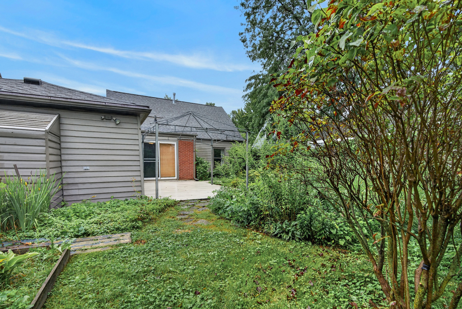 474 Sunset Drive