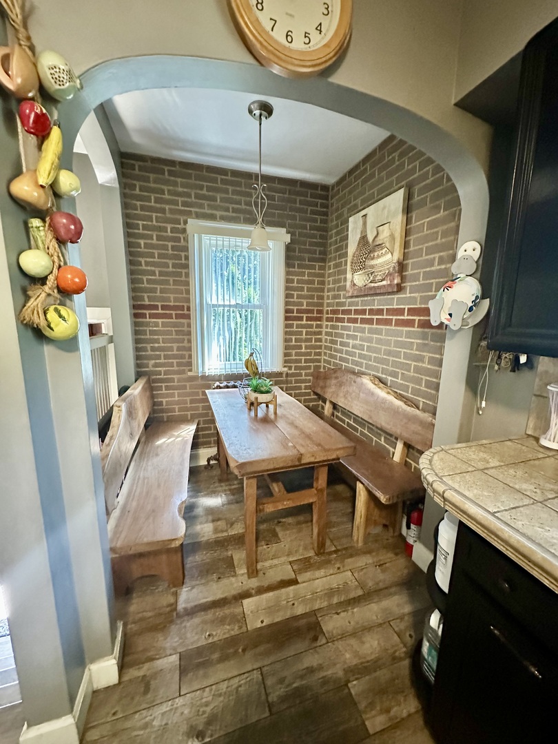 85 WILCOX Avenue