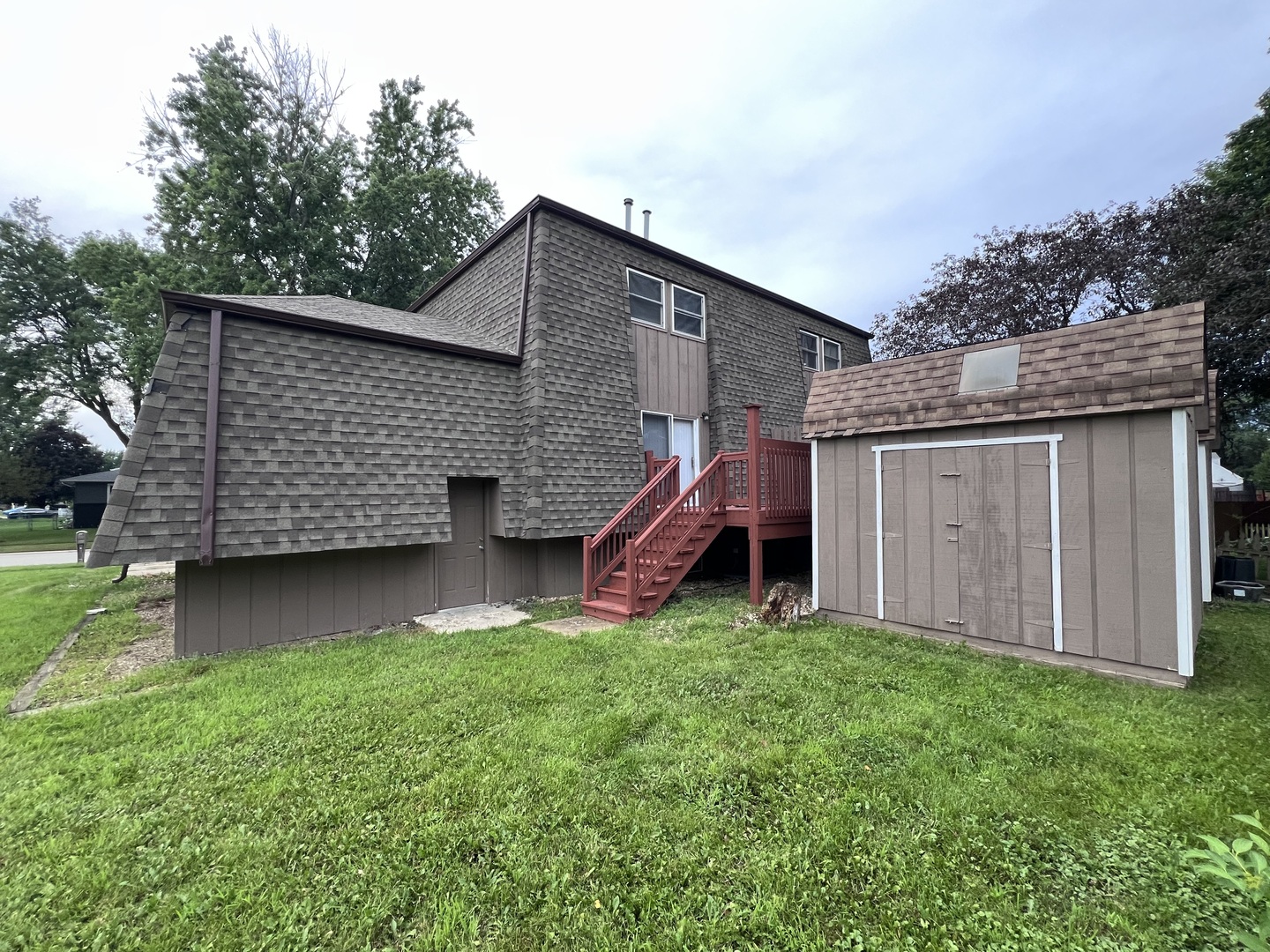 1637 Sheffield Drive