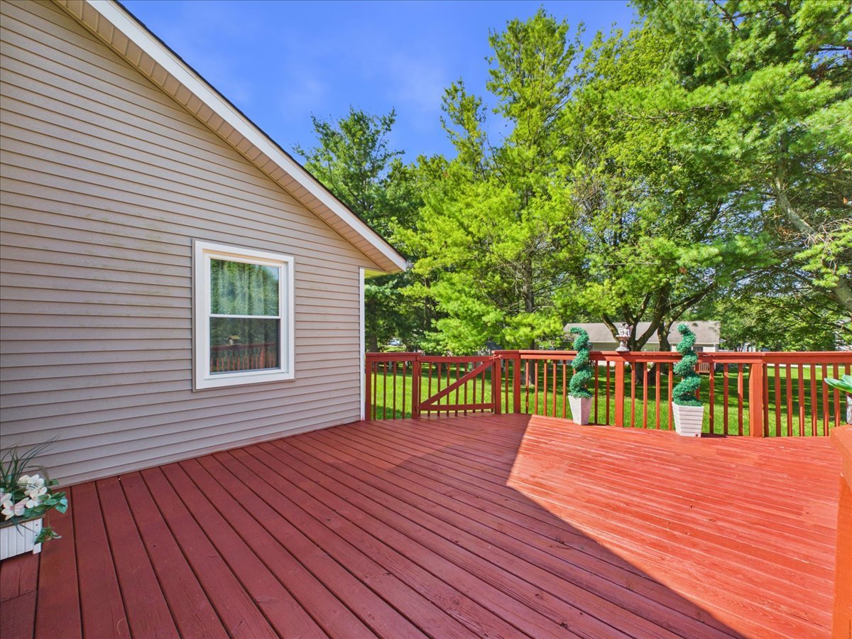 122 Drew Court