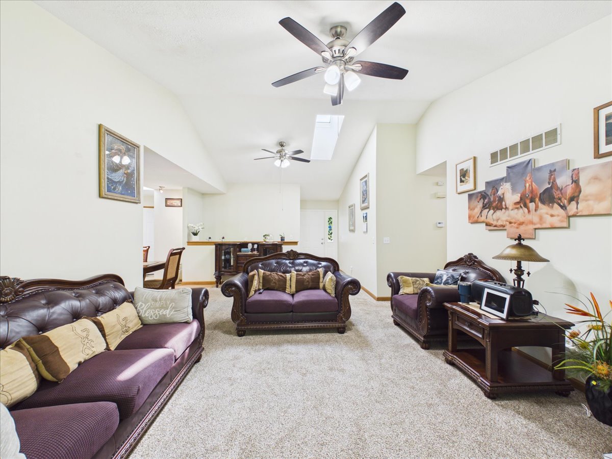 122 Drew Court