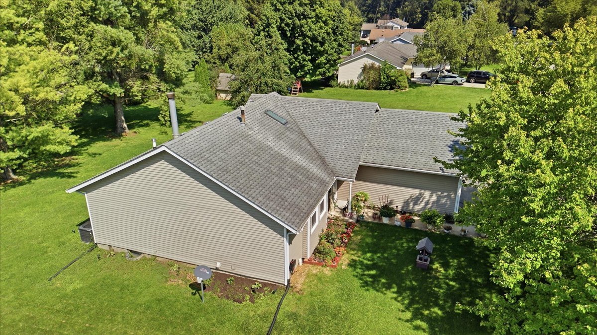 122 Drew Court
