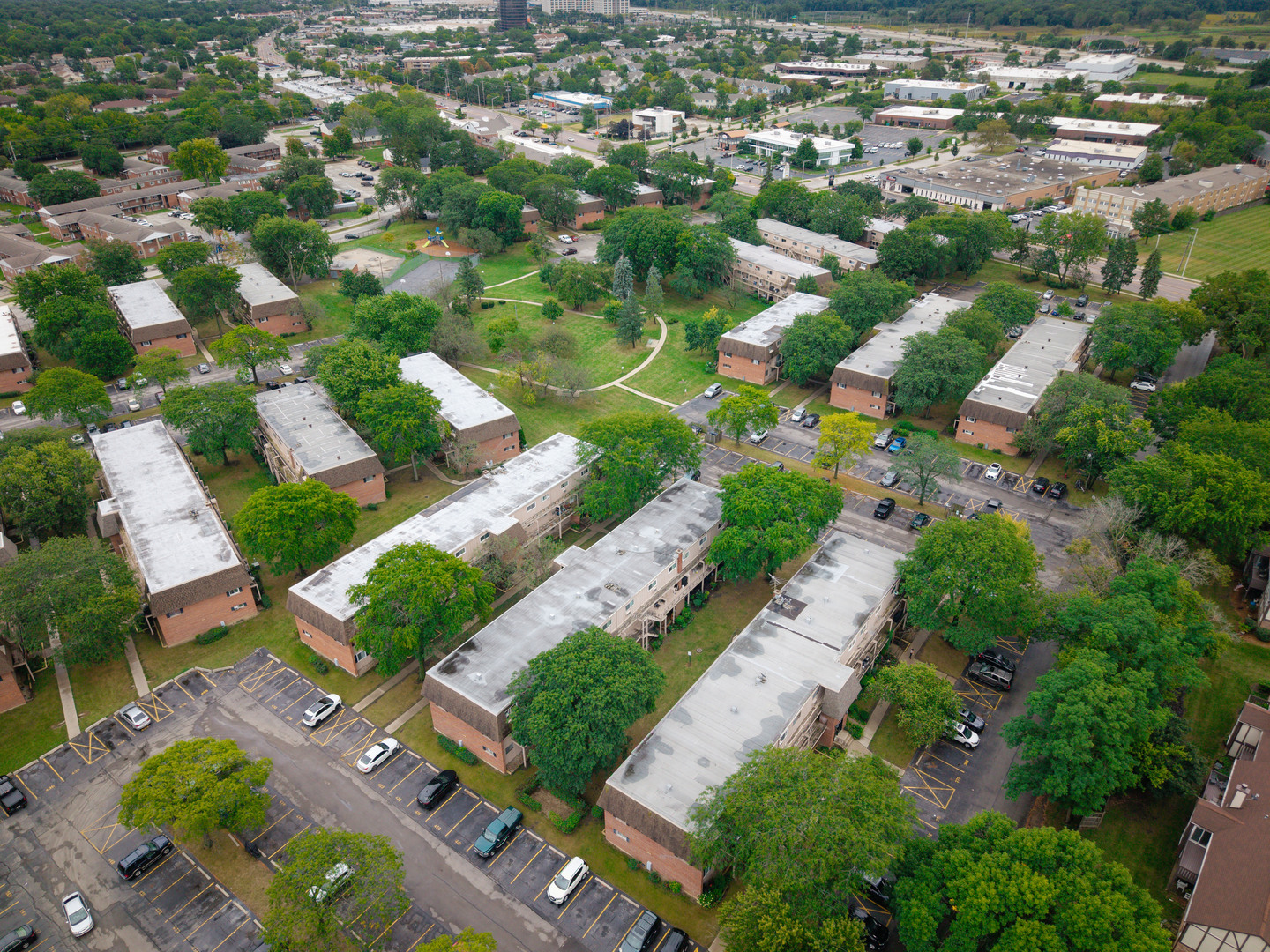 2508 Algonquin Road Unit: 2