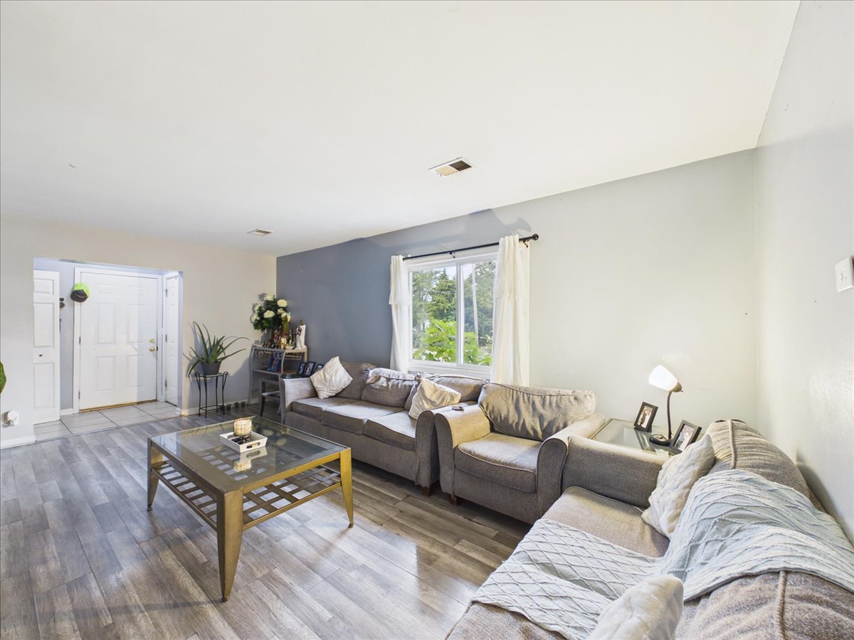 121 Fairway Road