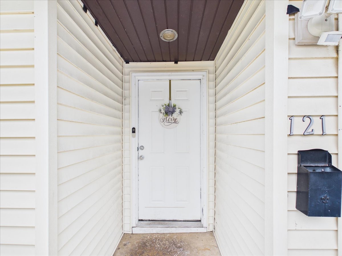 121 Fairway Road