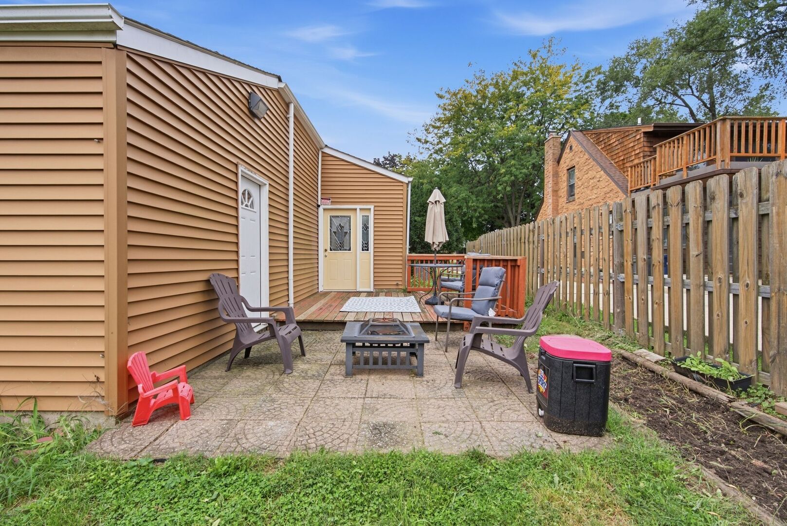 1270 Van Street