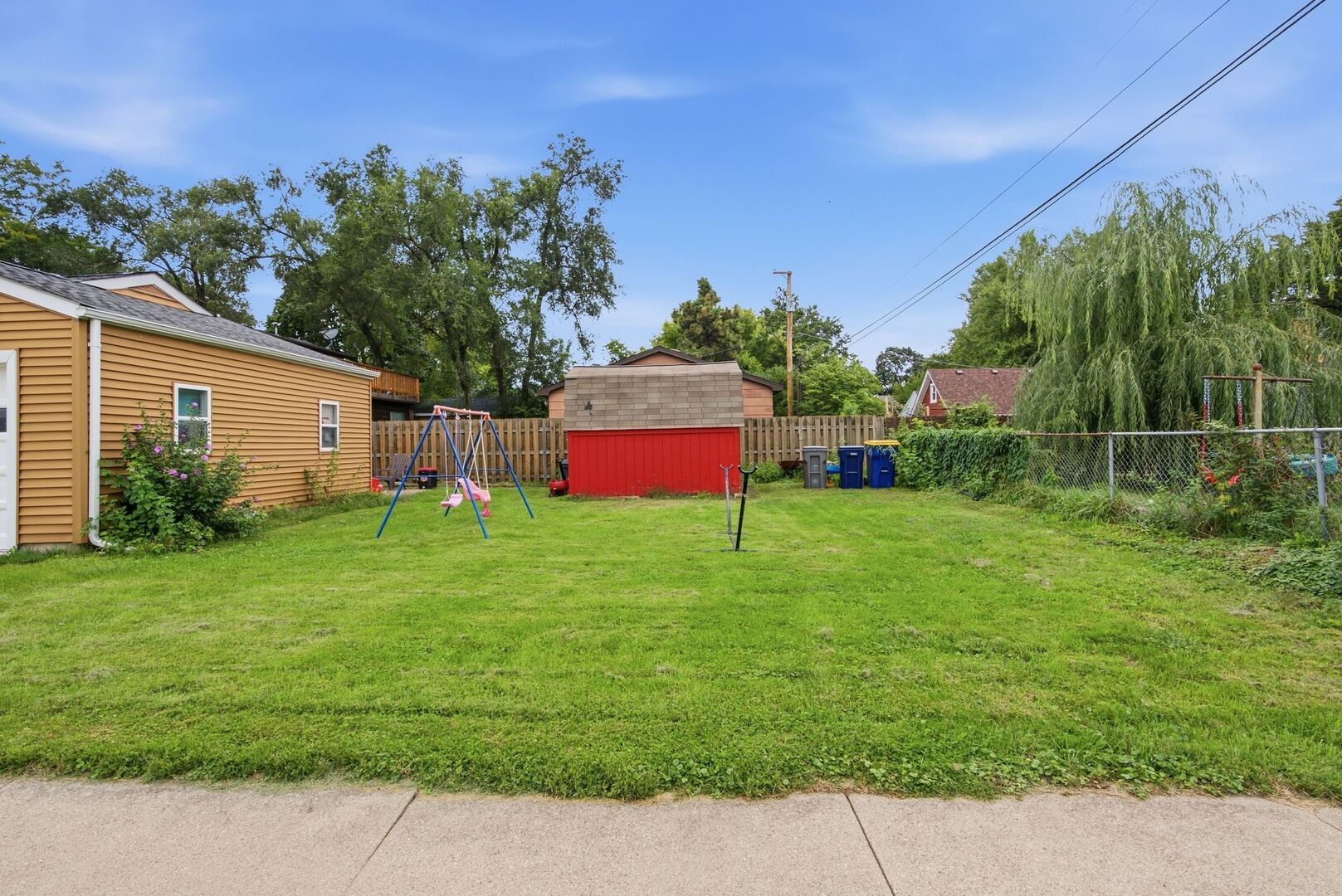 1270 Van Street