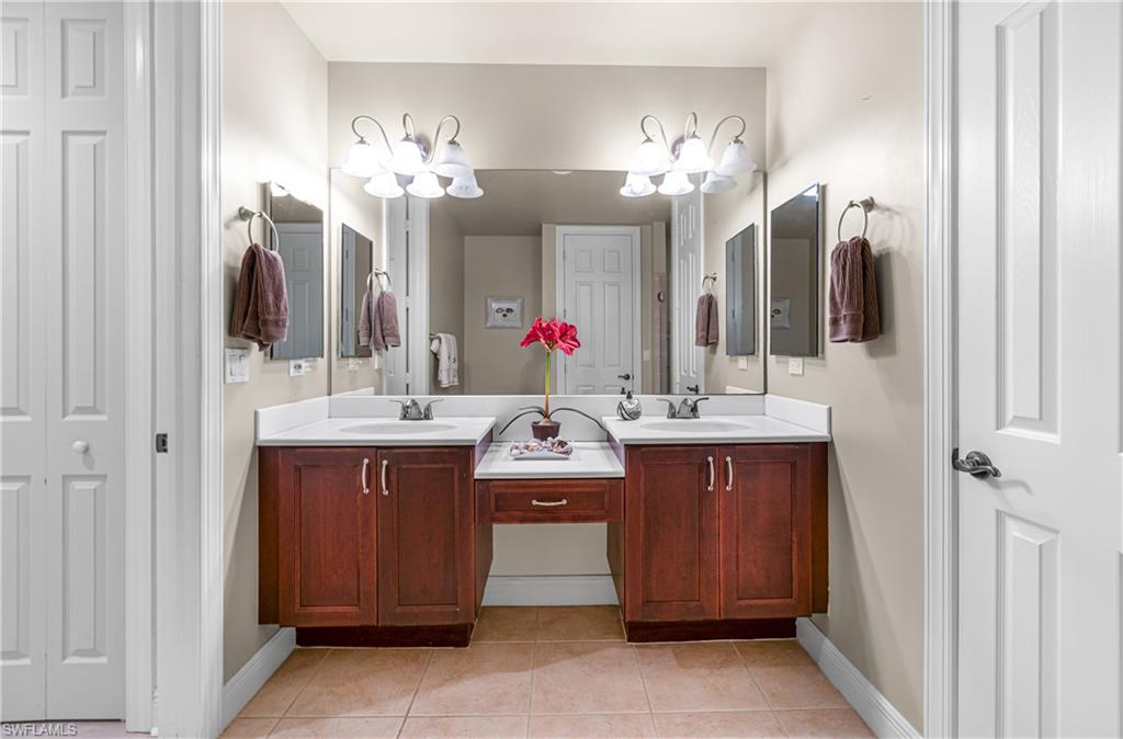 27011 Serrano WAY 102