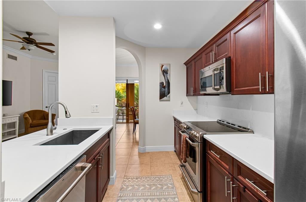 27011 Serrano WAY 102