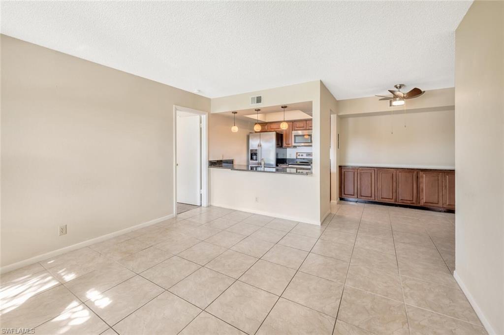 4345 27th CT SW 6-201