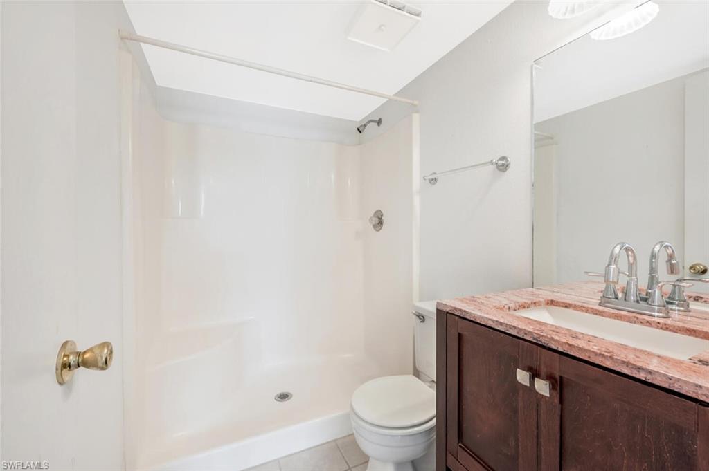 4345 27th CT SW 6-201