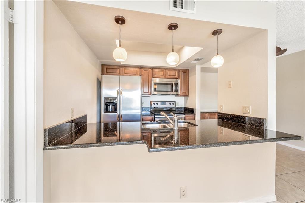 4345 27th CT SW 6-201