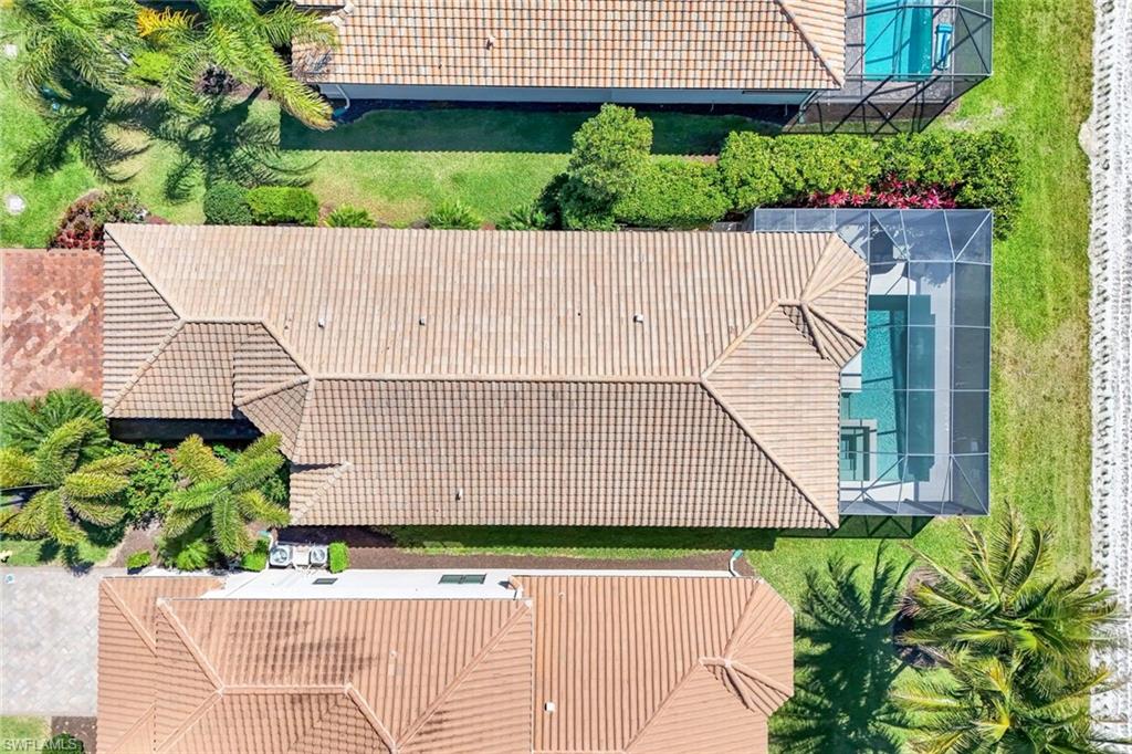 4318 Aurora ST
