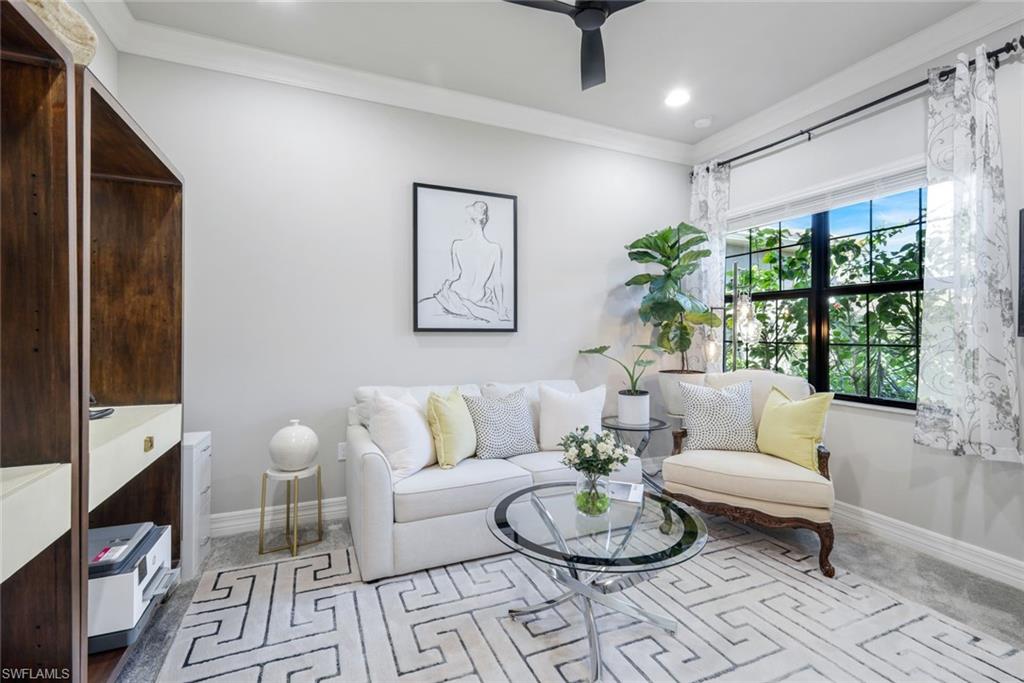 4318 Aurora ST