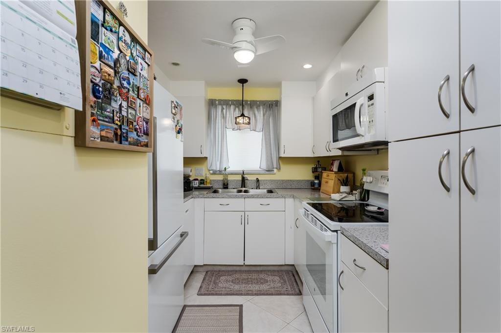 1010 Manatee RD # B304