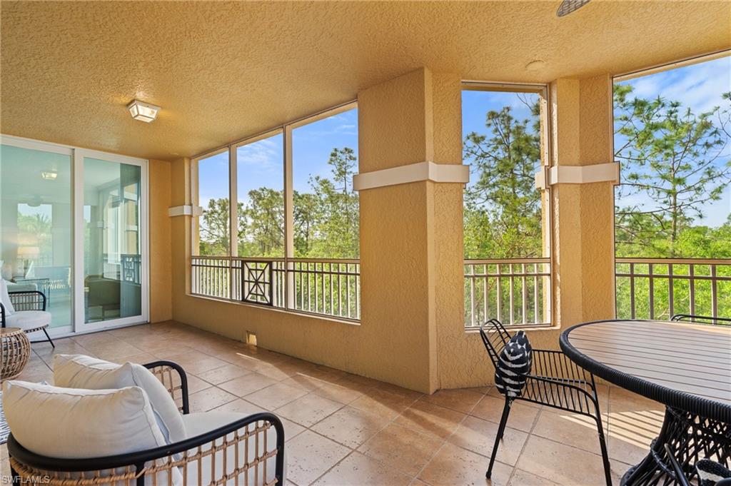 2738 Tiburon BLVD E # 305 Unit: B-305