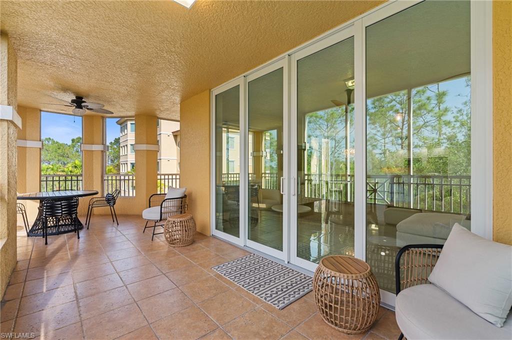 2738 Tiburon BLVD E # 305 Unit: B-305