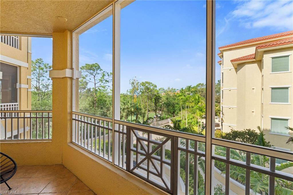 2738 Tiburon BLVD E # 305 Unit: B-305