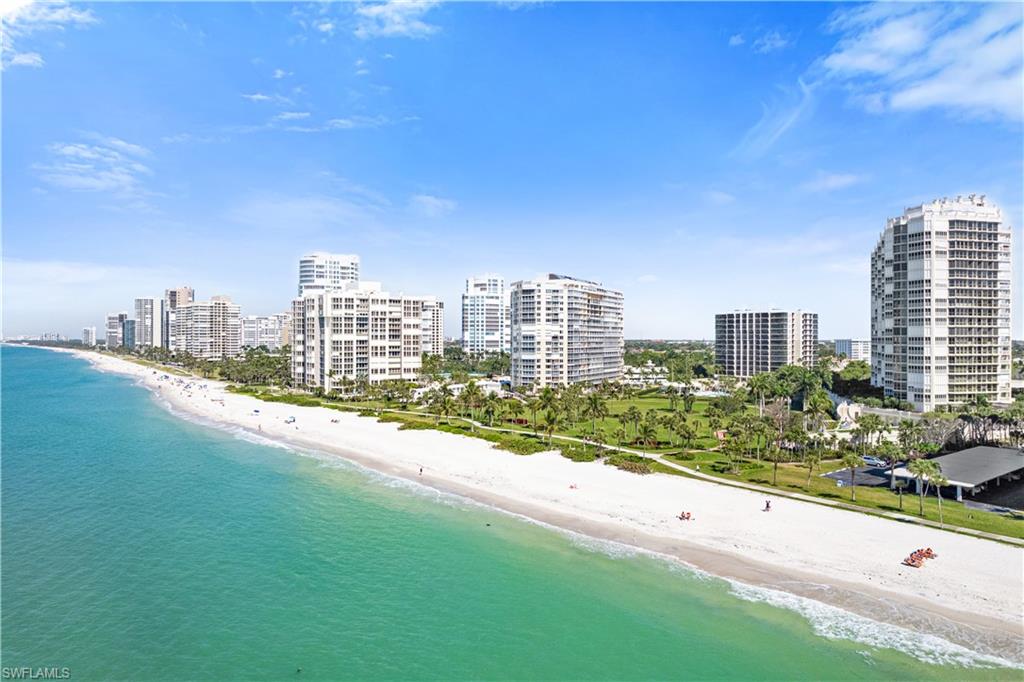 4031 Gulf Shore BLVD N 22