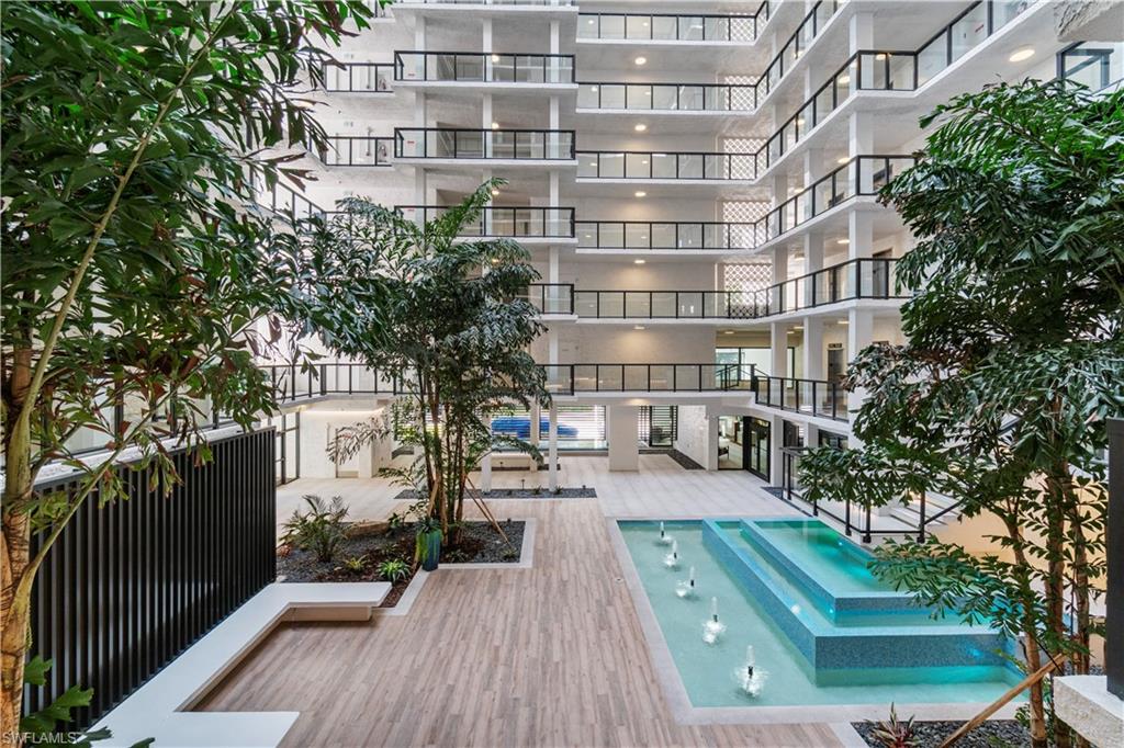 4031 Gulf Shore BLVD N 22