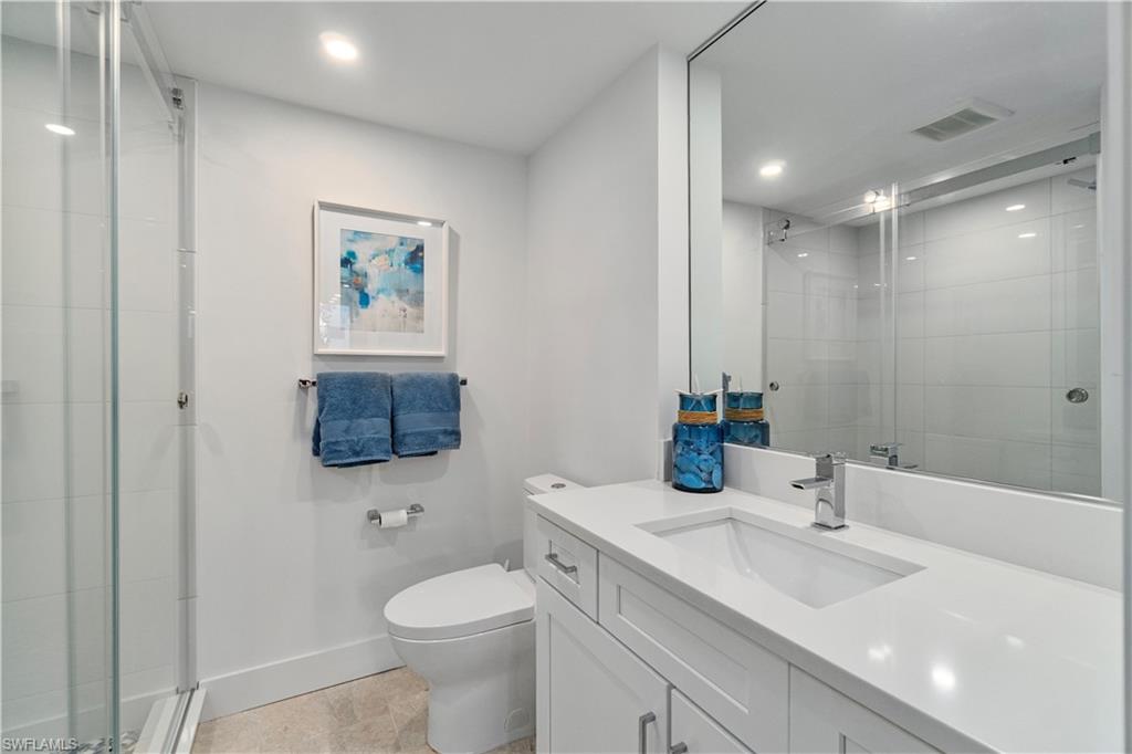 4031 Gulf Shore BLVD N 22