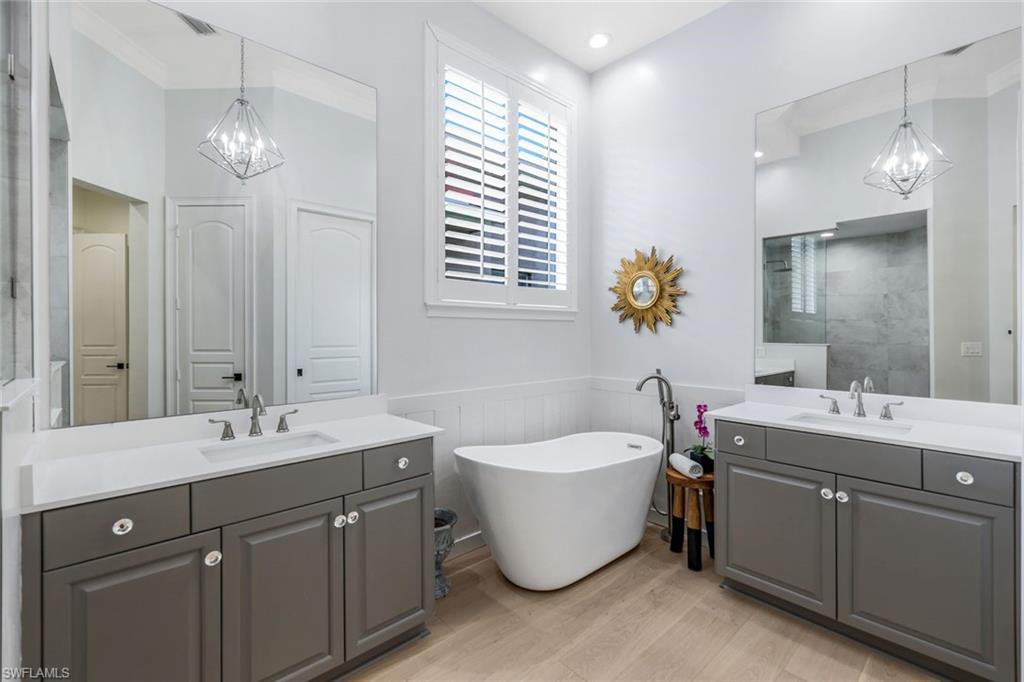 7395 Monteverde WAY, NAPLES