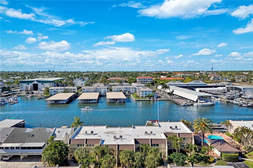 800 River Point DR # 212