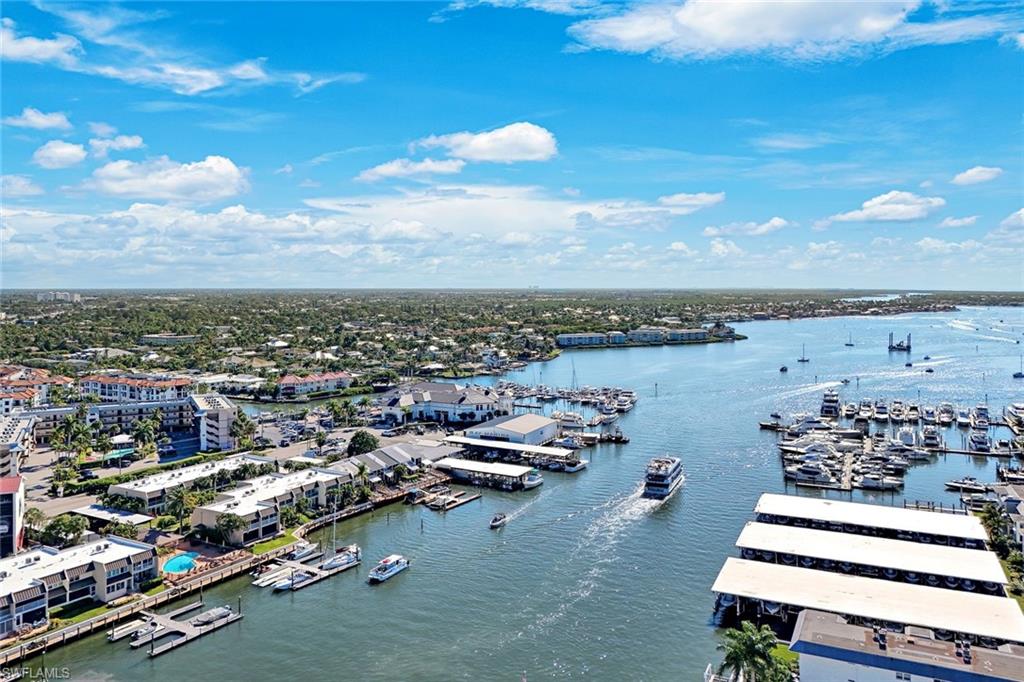 800 River Point DR # 212