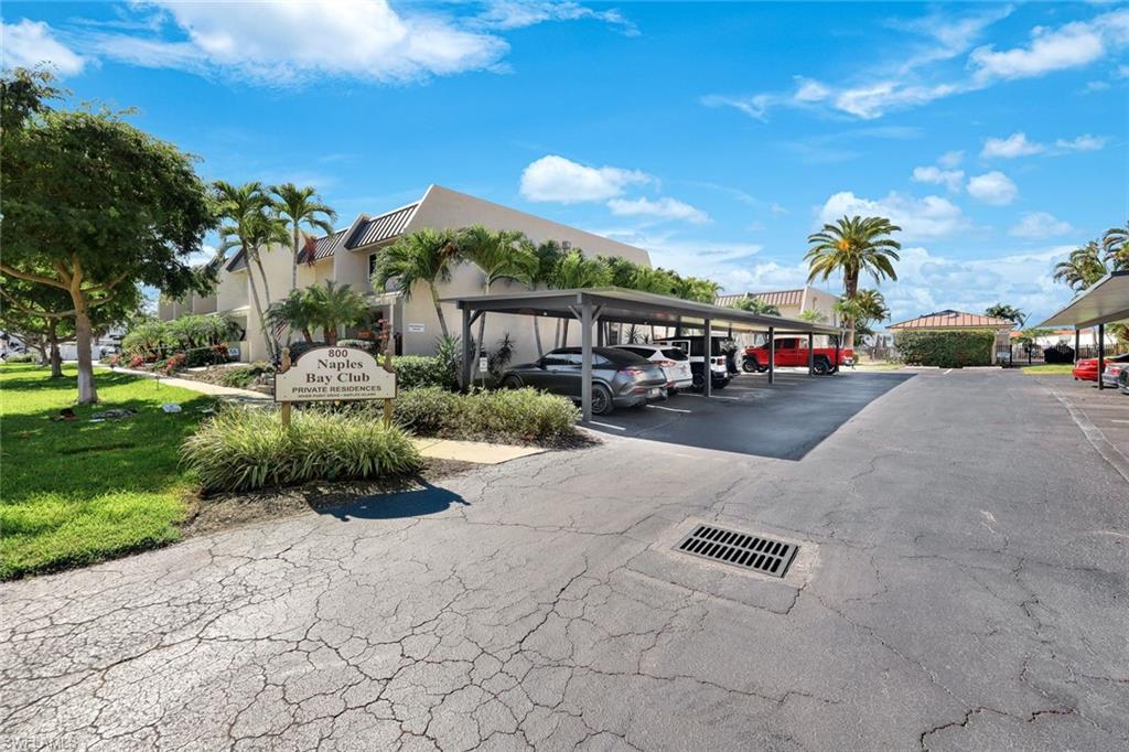 800 River Point DR # 212