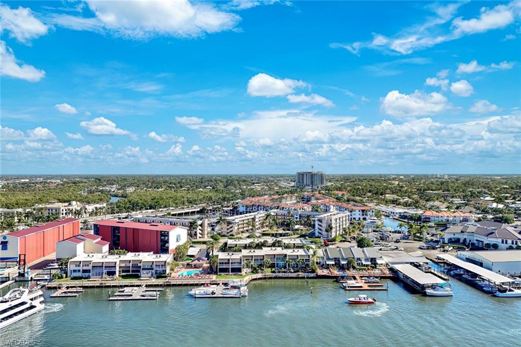 800 River Point DR # 212