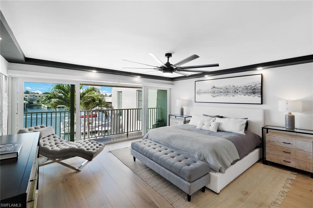 800 River Point DR # 212