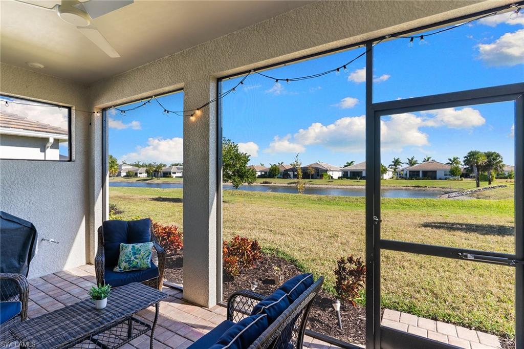 28000 Captiva Shell LOOP