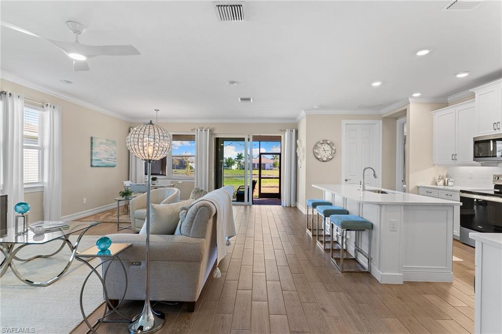 28000 Captiva Shell LOOP
