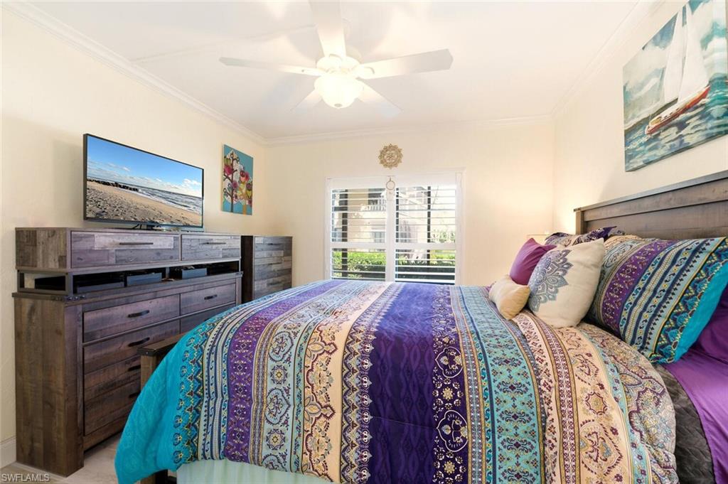 17 Collier BLVD 5-107