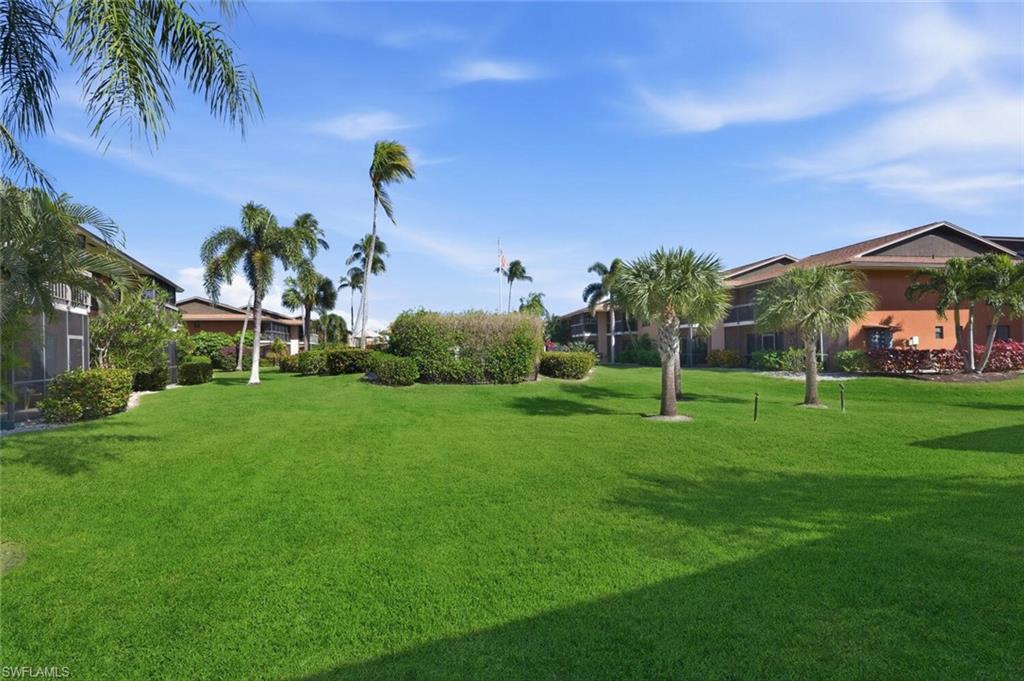 17 Collier BLVD 5-107