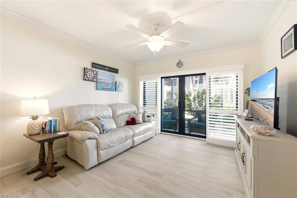 17 Collier BLVD 5-107