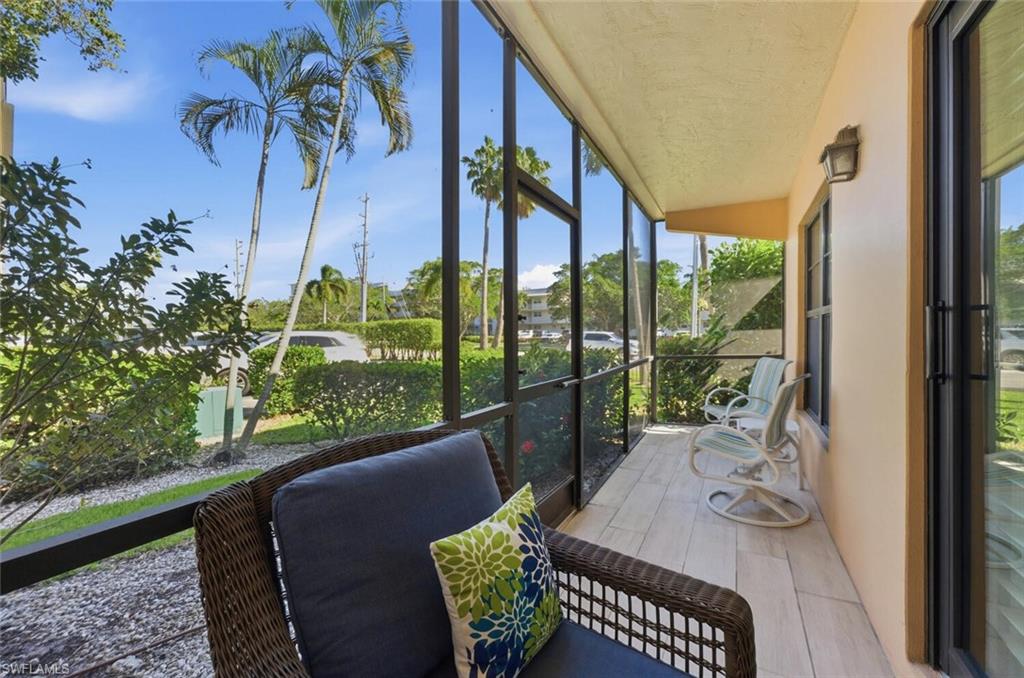 17 Collier BLVD 5-107