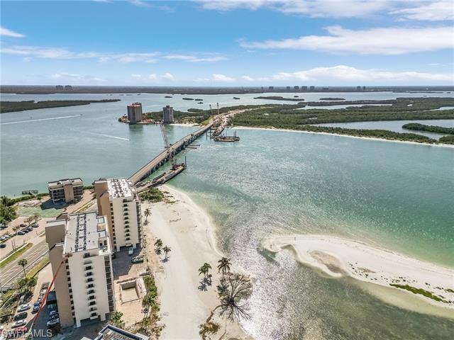 8400 Estero BLVD 501