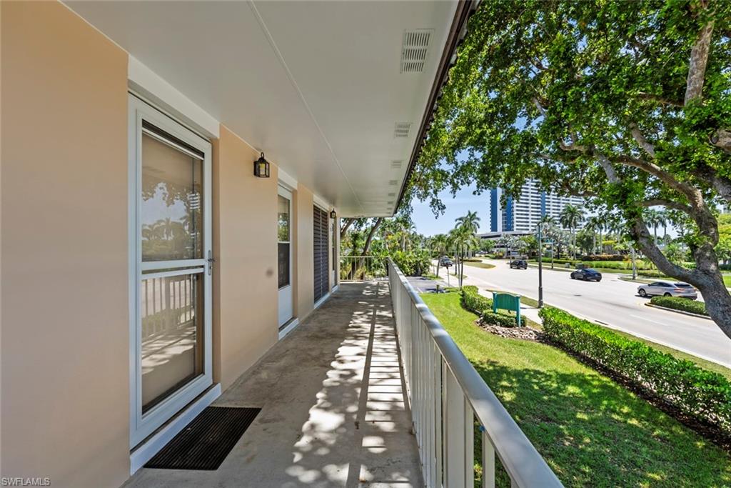 167 Collier BLVD V9
