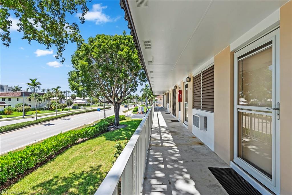 167 Collier BLVD V9