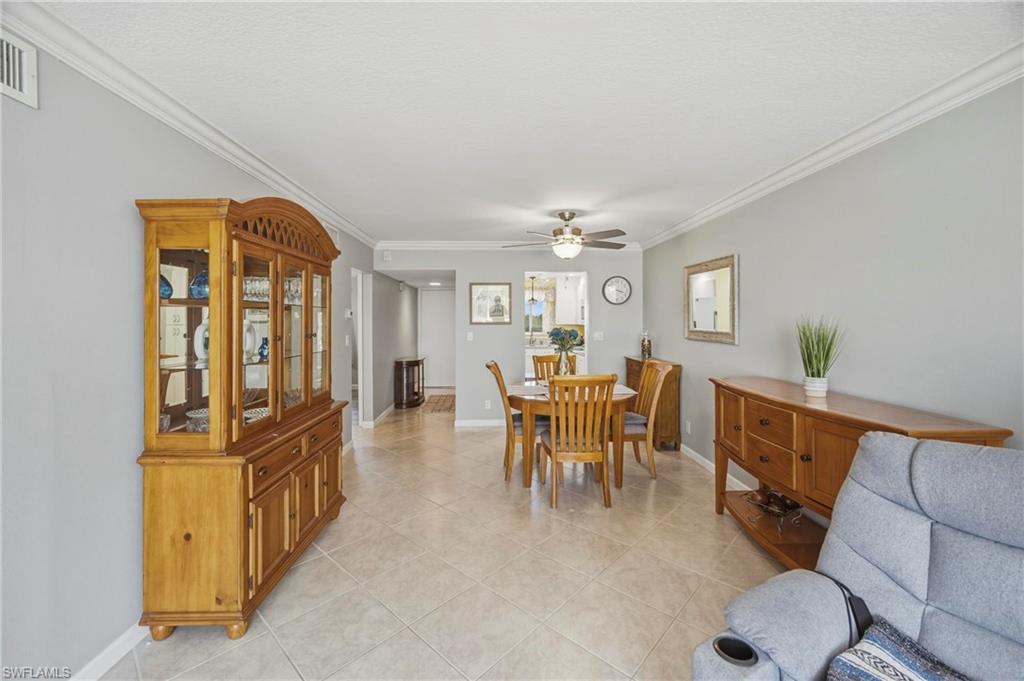 1010 Manatee RD B304