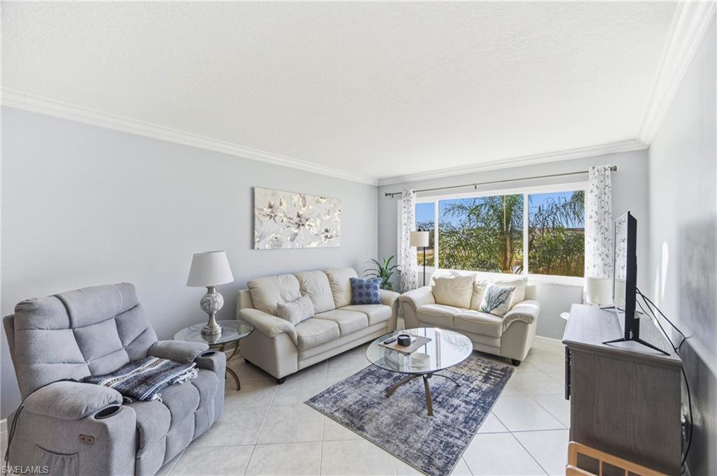 1010 Manatee RD B304