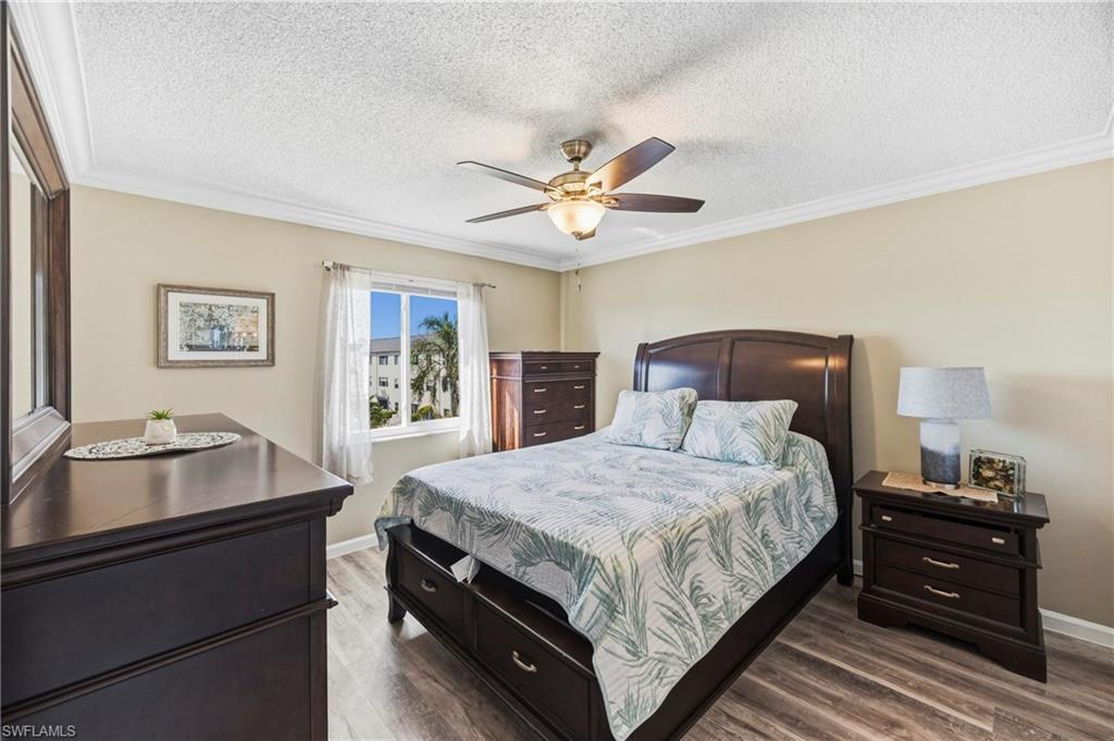 1010 Manatee RD B304