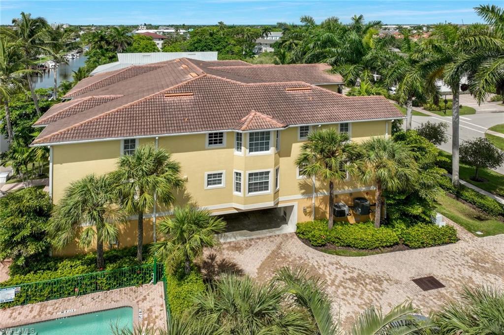 1540 Blue Point Ave #201