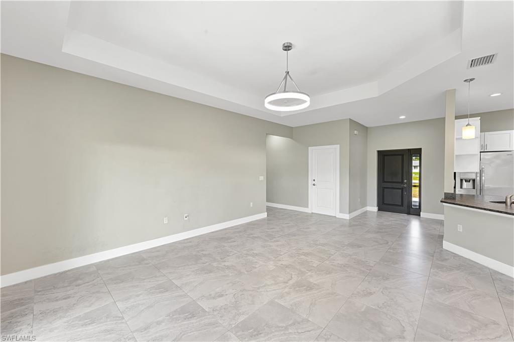 2830 12th AVE SE